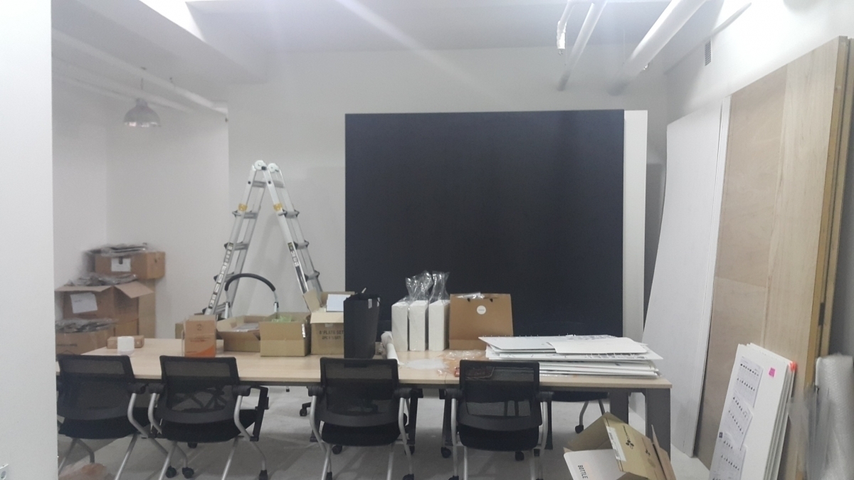 신사동 세로수길 상권내 지하1층 스튜디오 임대