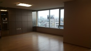 도산대로변 오피스텔 9층 임대