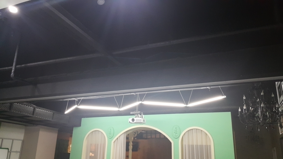 학동역 초역세권 대형빌딩 반지하 전용면적 80평 상가 임대