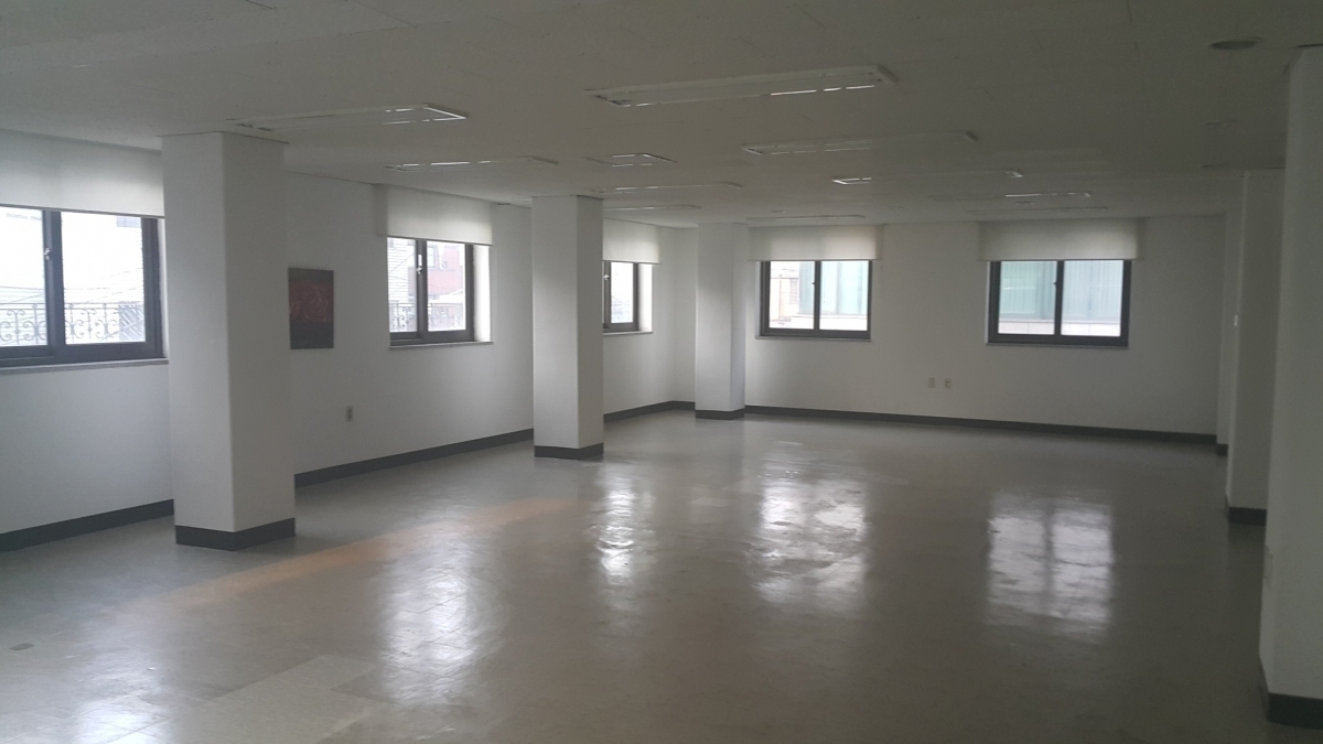 신사동 압구정로 세로수길 2층, 3층 사무실 임대