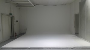 신사동 가로수길 상권내 지하 1층 사무실 또는 상가 임대 안내(스튜디오 가능)