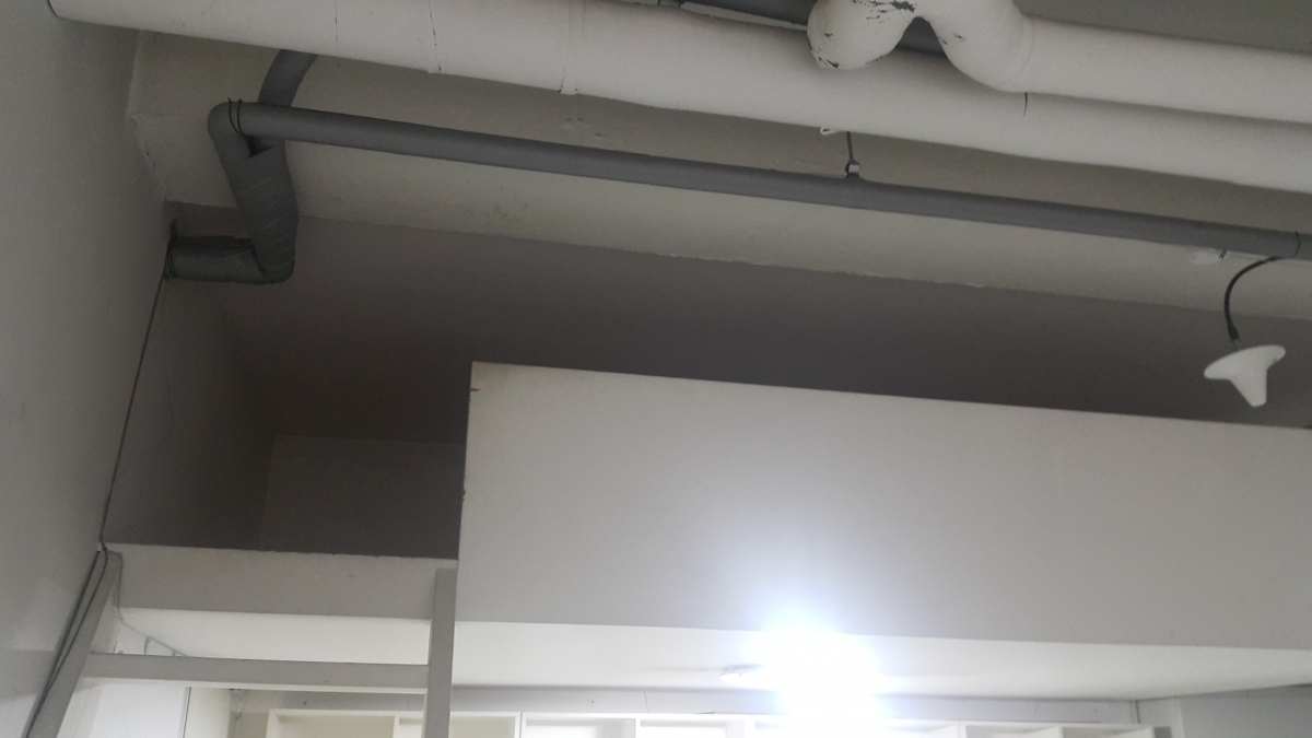 신사동 가로수길 상권내 지하 1층 사무실 또는 상가 임대 안내(스튜디오 가능)